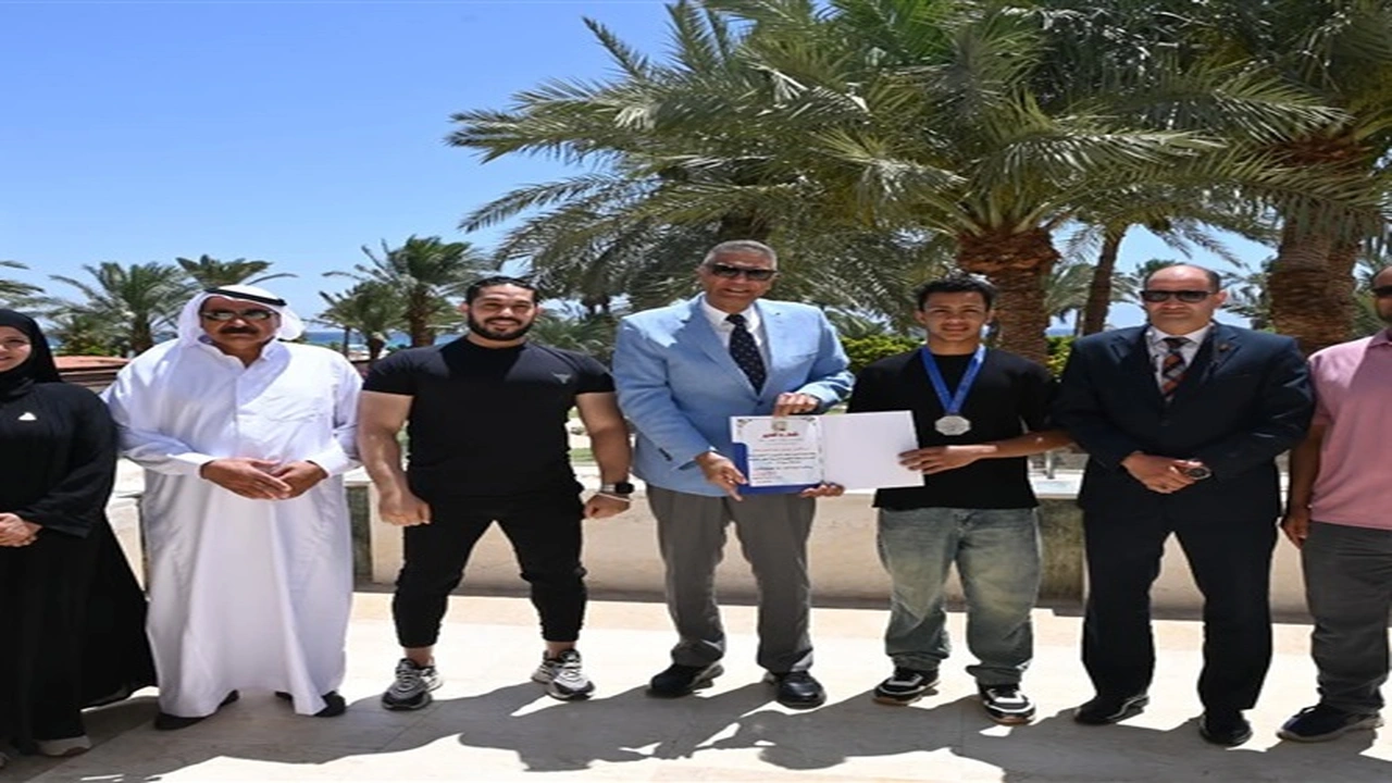 نويبع تحتفي بأبطال القتال المختلط.. ومحافظ جنوب سيناء يكرم أبطال الجمهورية